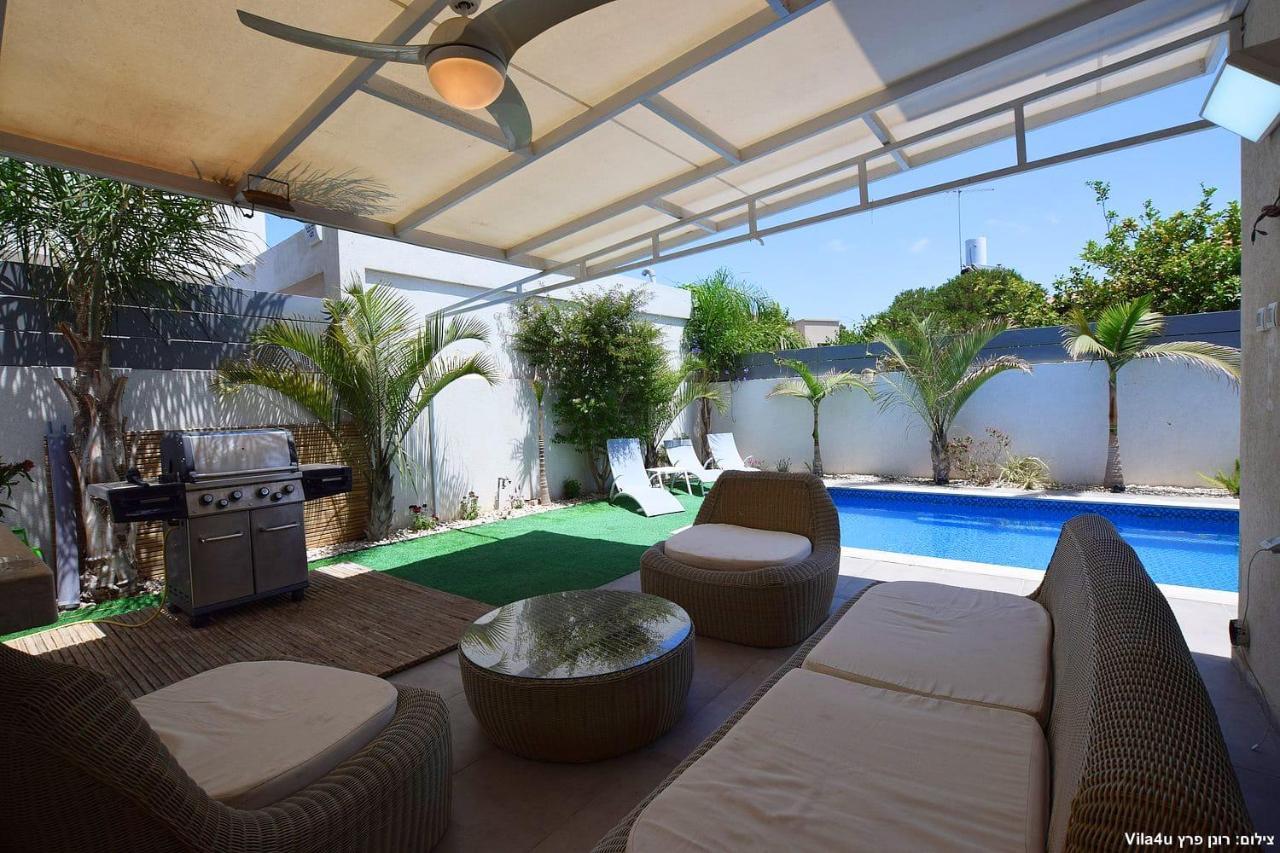 אמה וילה ריזורט Villa Hadera Bagian luar foto