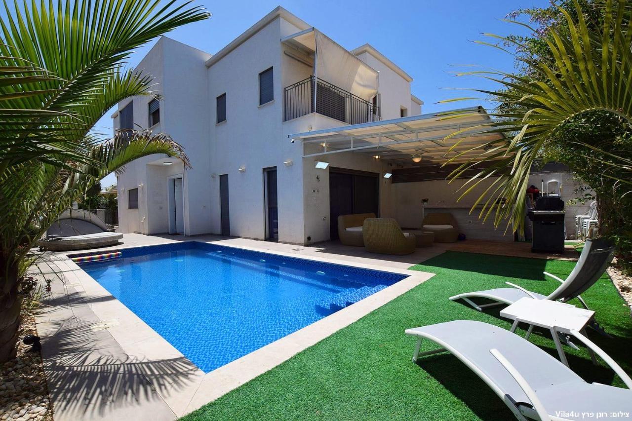 אמה וילה ריזורט Villa Hadera Bagian luar foto